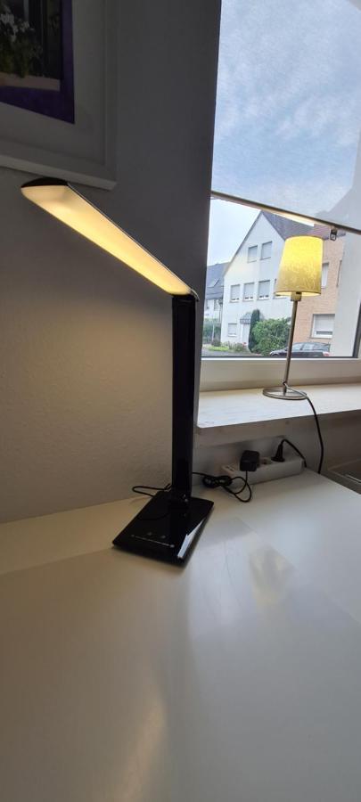 Appartement Lavendel, Ferienwohnung Mit Eigenem Eingang Wie Ein Kleines Haus Bad Salzuflen Eksteriør bilde