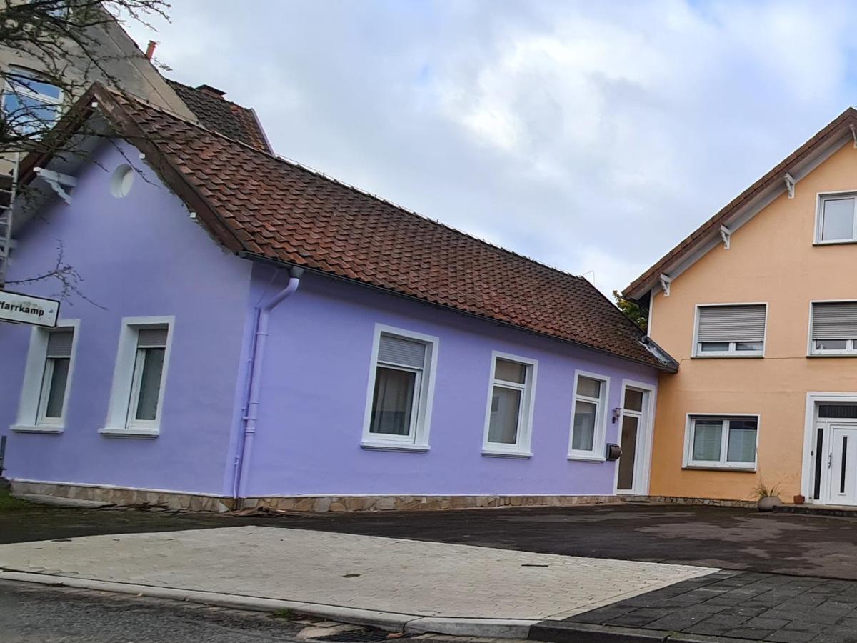 Appartement Lavendel, Ferienwohnung Mit Eigenem Eingang Wie Ein Kleines Haus Bad Salzuflen Eksteriør bilde